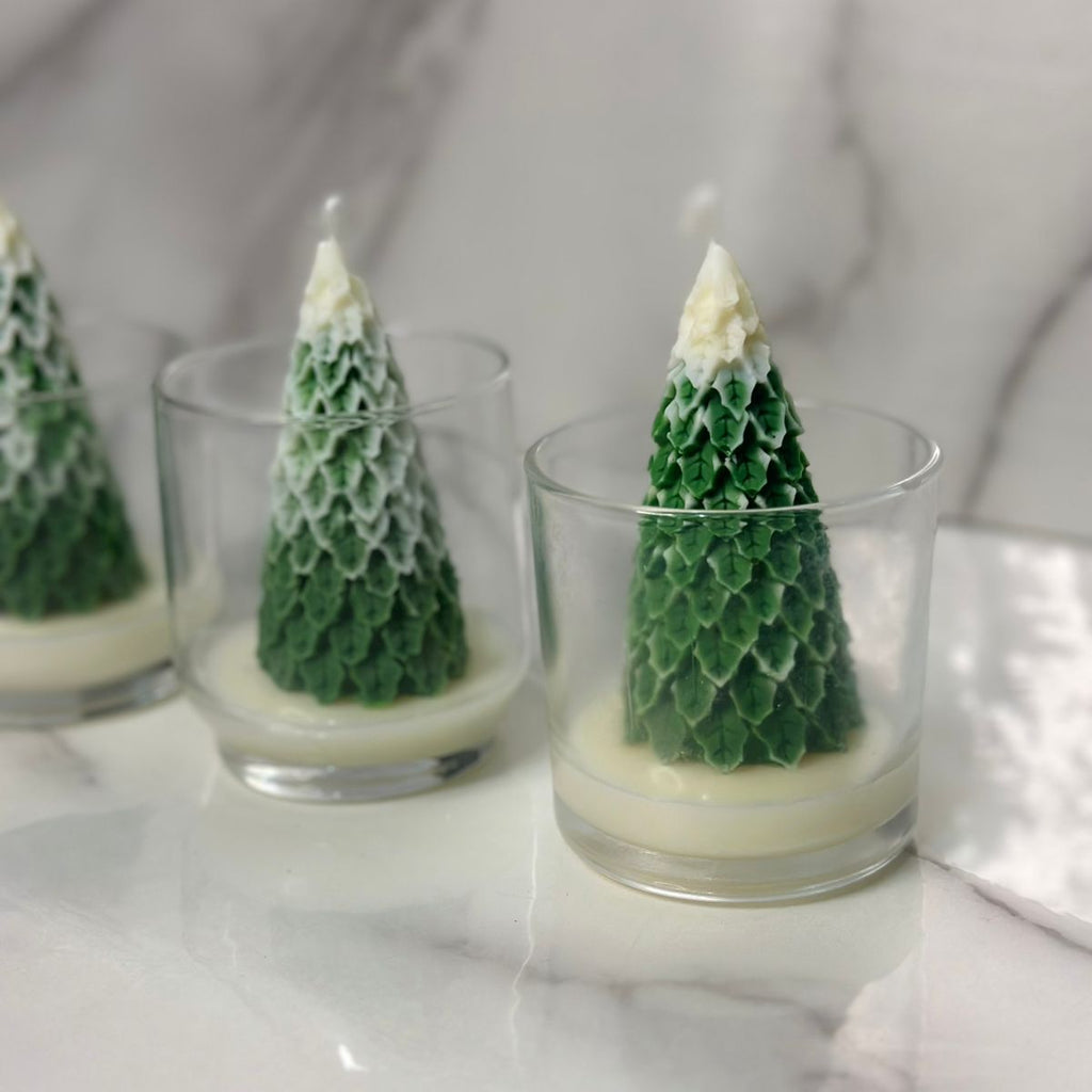 Trio velas de pino en vaso lateral